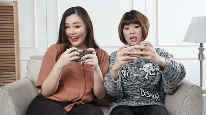 ガチャを引くアイテムも定番の課金システムです。