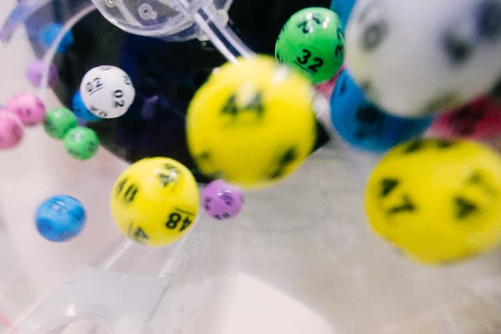LOTO(宝くじ)の種類とナンバーズとの違い
