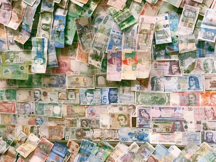 10億円