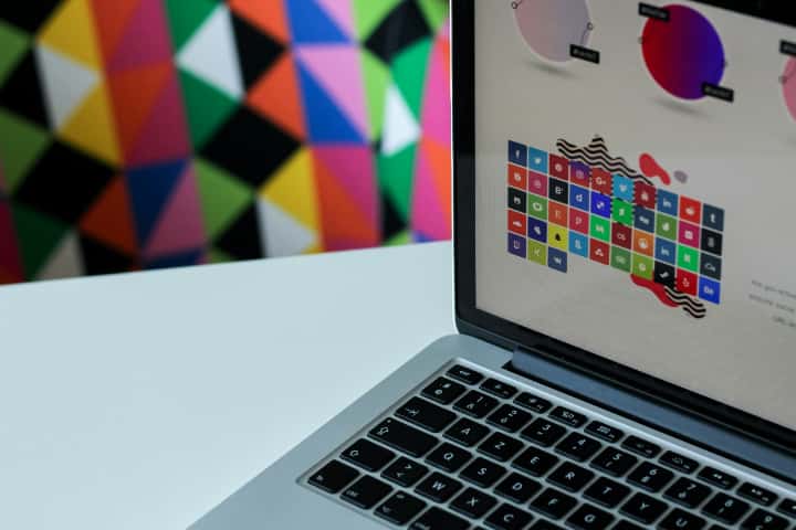 焦って有料のコンバーターを導入する必要はない