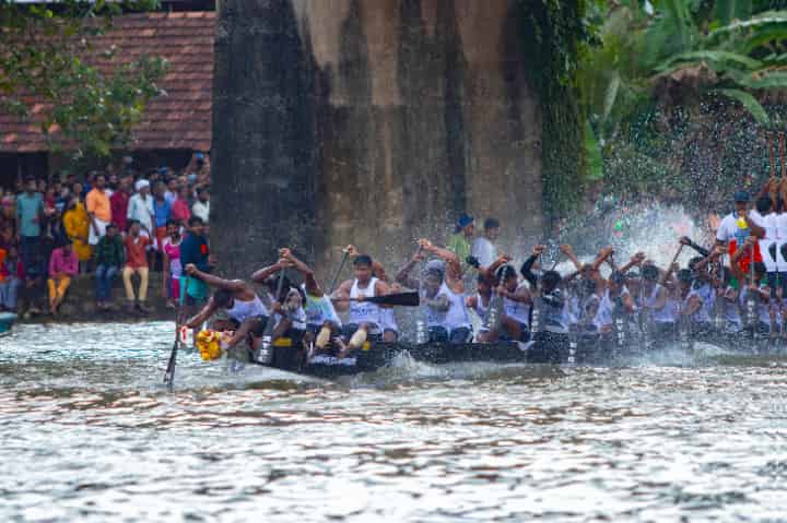 低ランクの選手が強力なモーターでアウトコースから出走するレースを狙う！