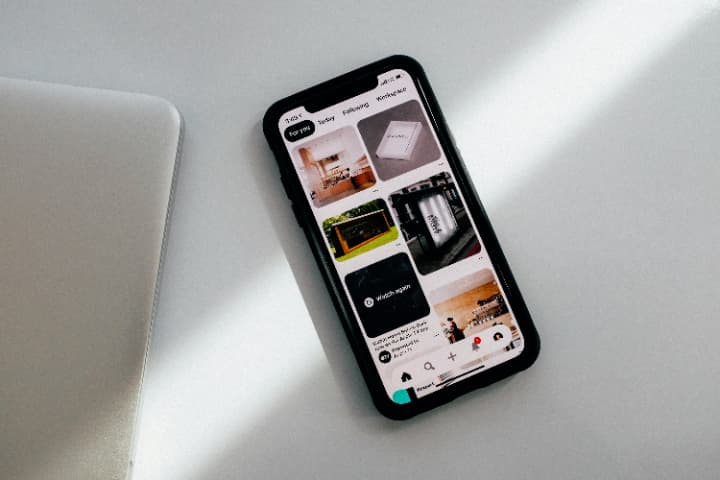 スマートフォン